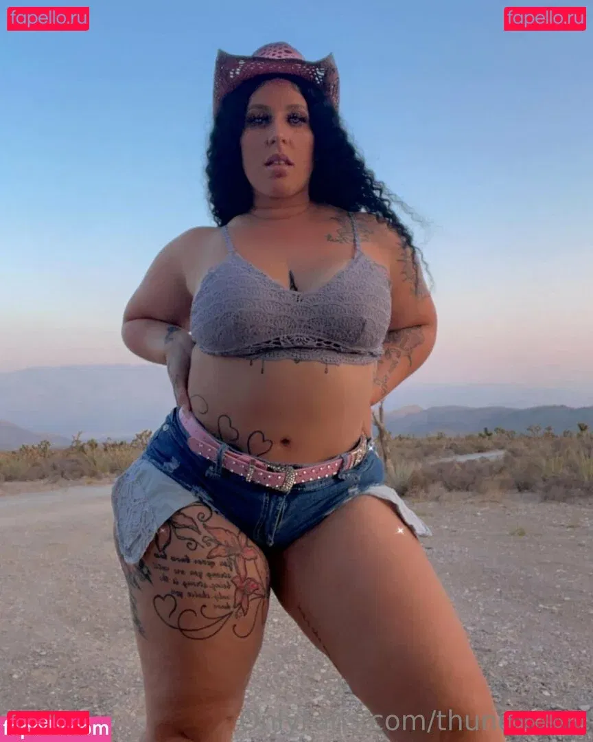 thundafans Onlyfans Photo Gallery 