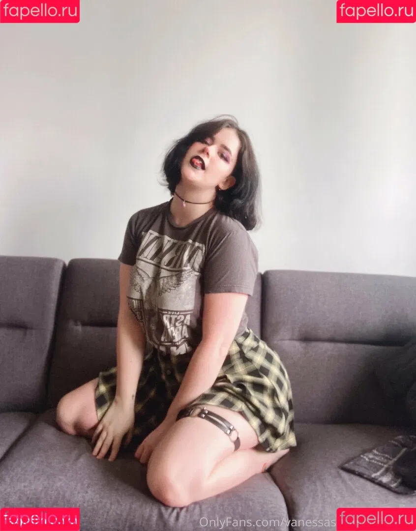 vanessastrawberryfree Onlyfans Photo Gallery 