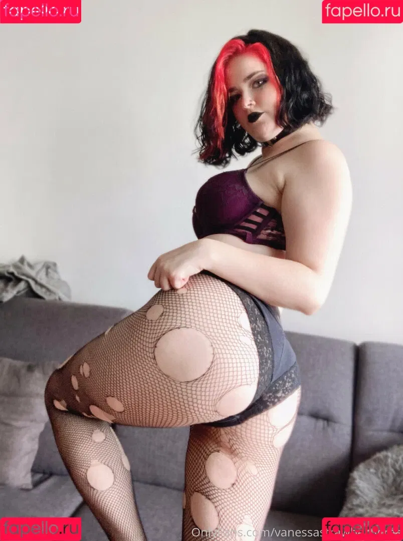 vanessastrawberryfree Onlyfans Photo Gallery 