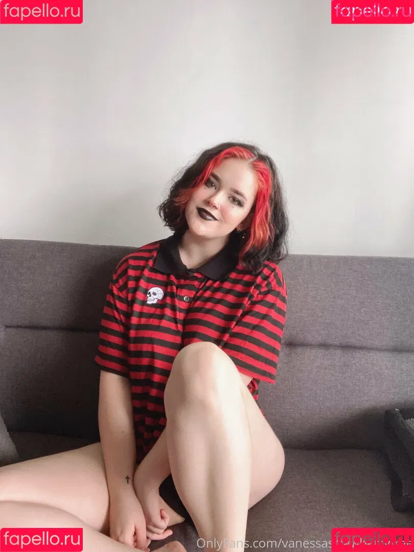 vanessastrawberryfree Onlyfans Photo Gallery 