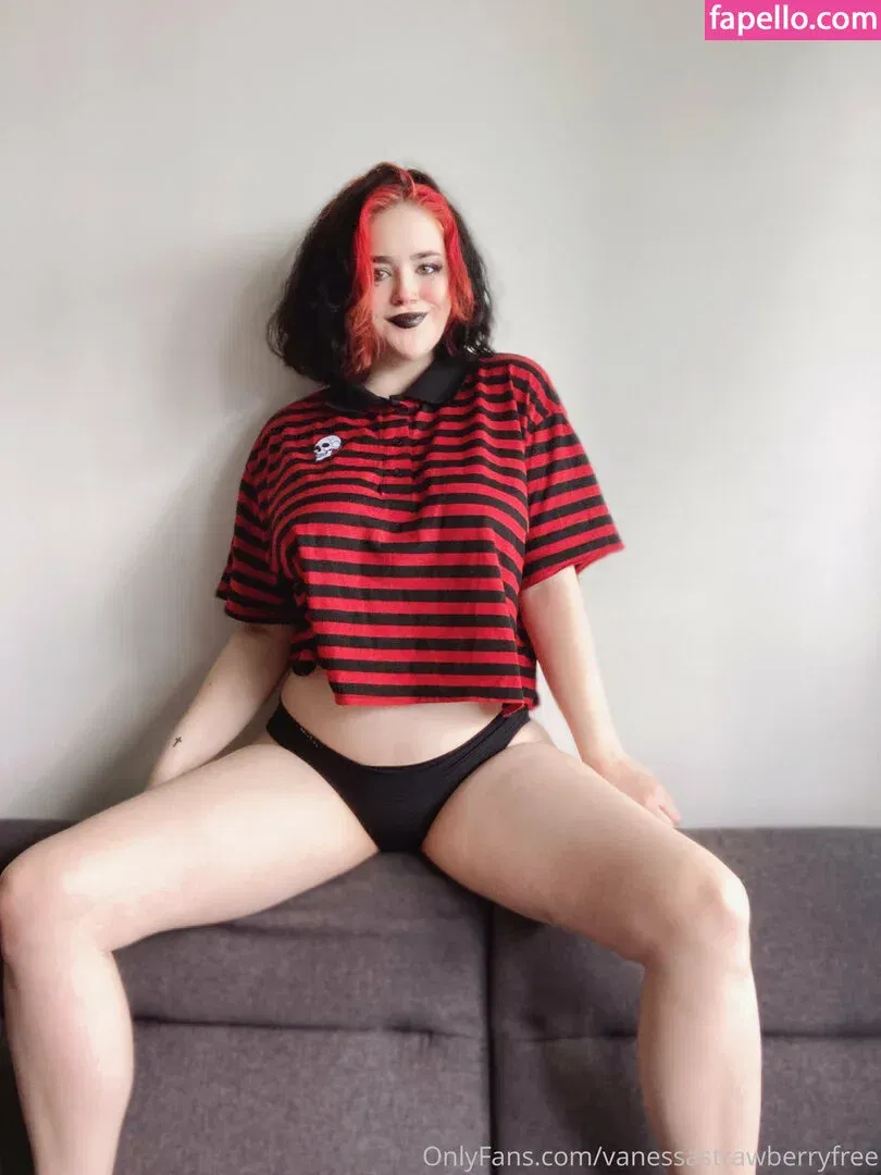 vanessastrawberryfree Onlyfans Photo Gallery 
