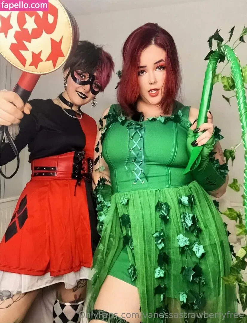 vanessastrawberryfree Onlyfans Photo Gallery 