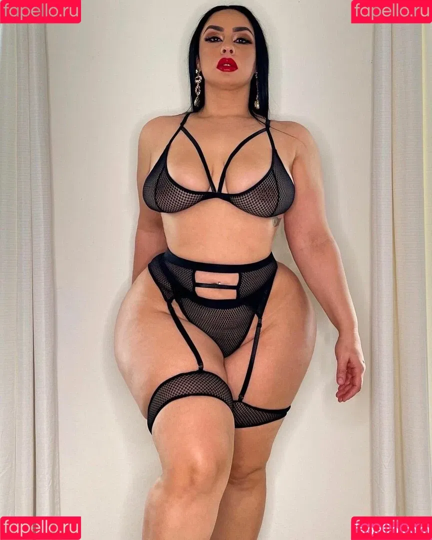 Selene Castle Onlyfans Photo Gallery 
