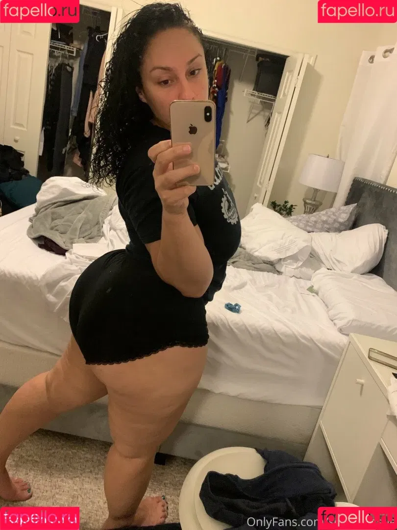 Selene Castle Onlyfans Photo Gallery 