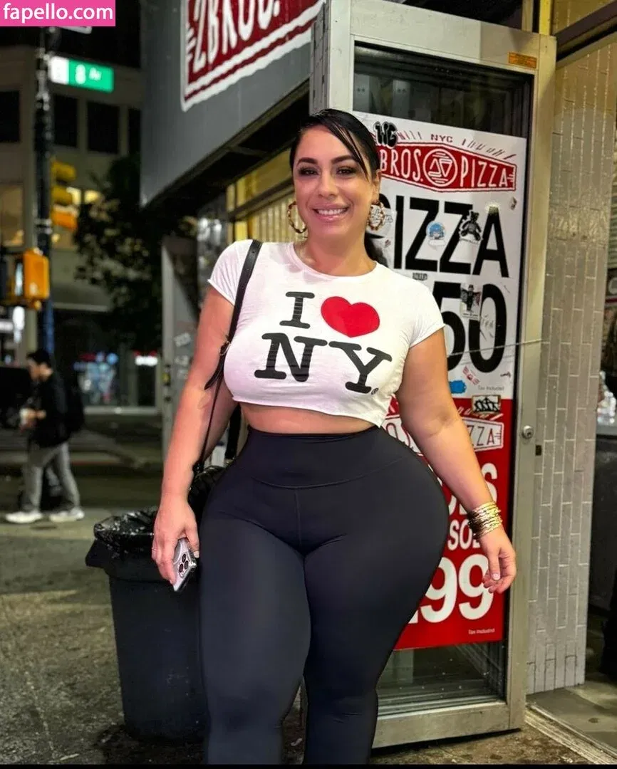 Selene Castle Onlyfans Photo Gallery 