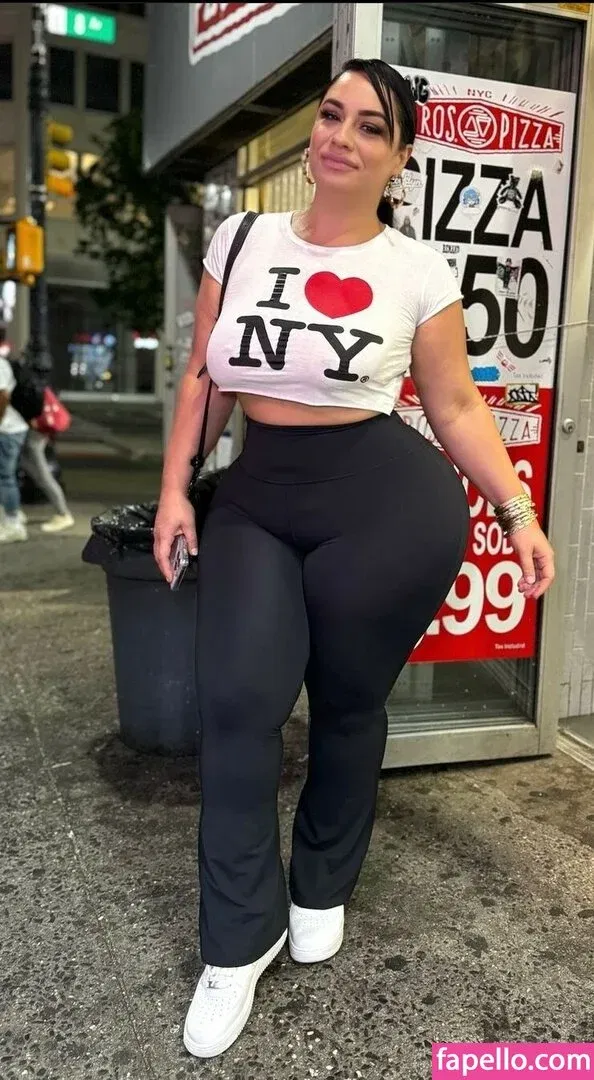 Selene Castle Onlyfans Photo Gallery 