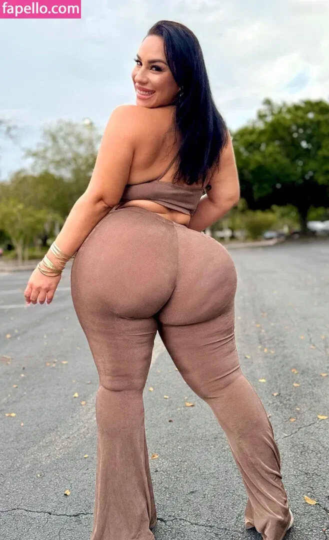 Selene Castle Onlyfans Photo Gallery 