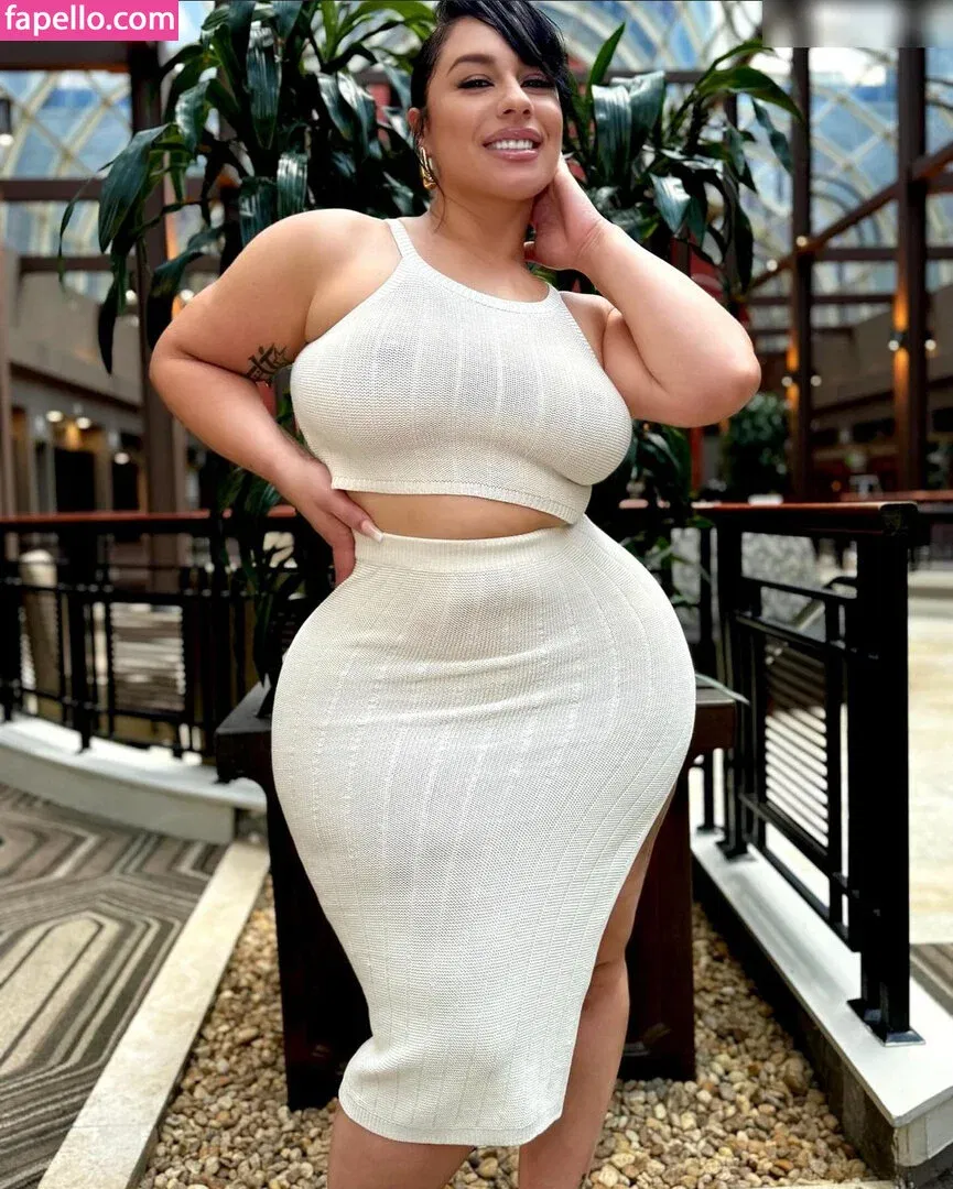 Selene Castle Onlyfans Photo Gallery 