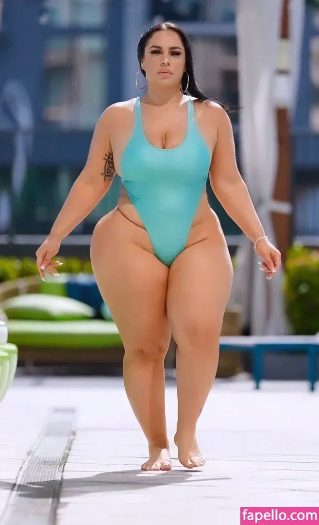 Selene Castle Onlyfans Photo Gallery 