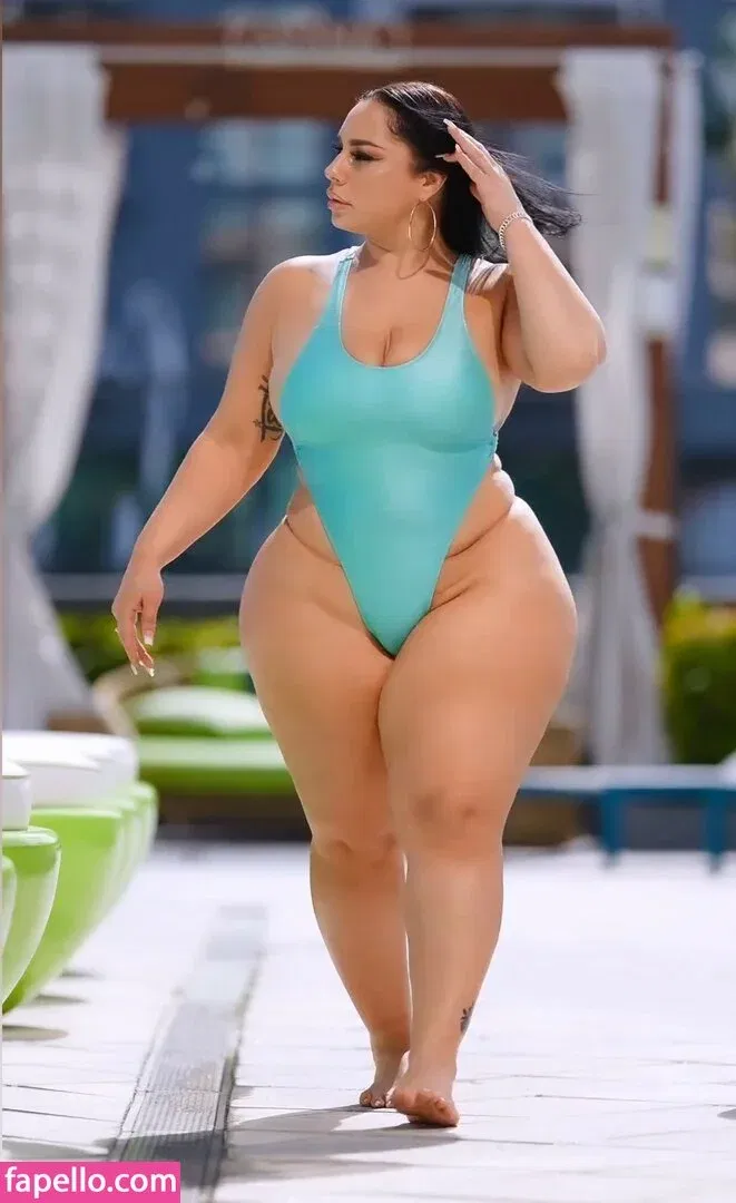 Selene Castle Onlyfans Photo Gallery 