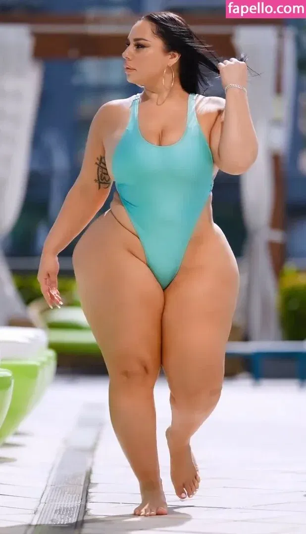 Selene Castle Onlyfans Photo Gallery 