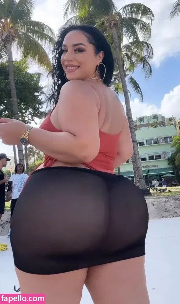 Selene Castle Onlyfans Photo Gallery 