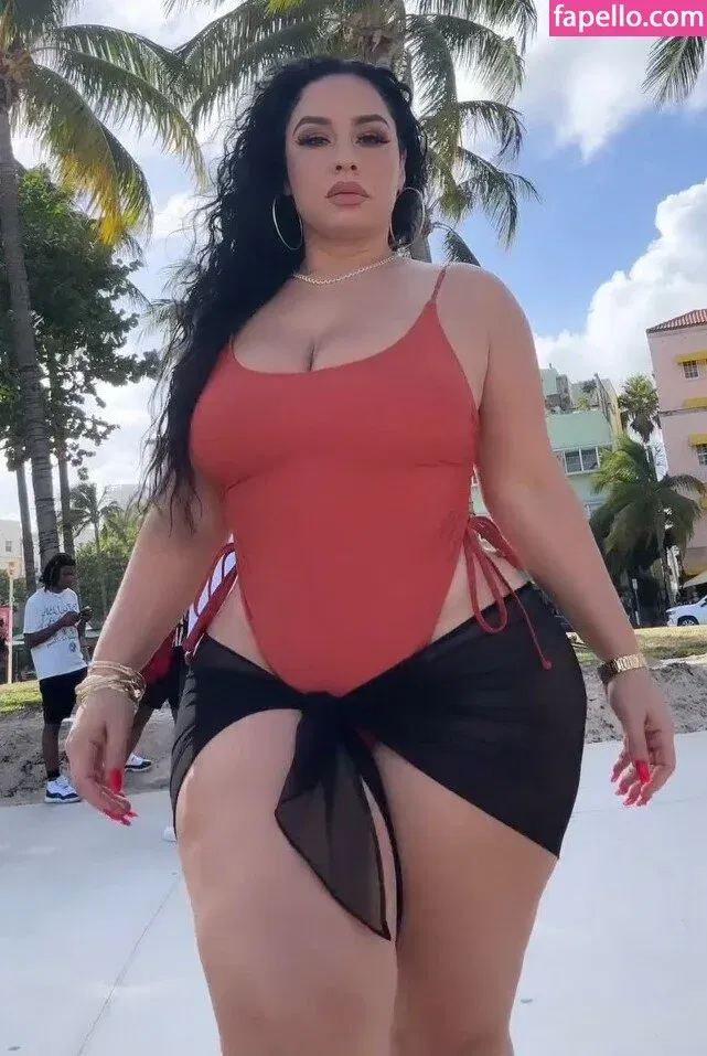 Selene Castle Onlyfans Photo Gallery 