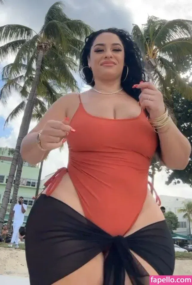 Selene Castle Onlyfans Photo Gallery 