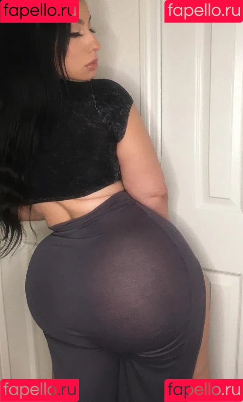 Selene Castle Onlyfans Photo Gallery 