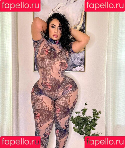 Selene Castle Onlyfans Photo Gallery 