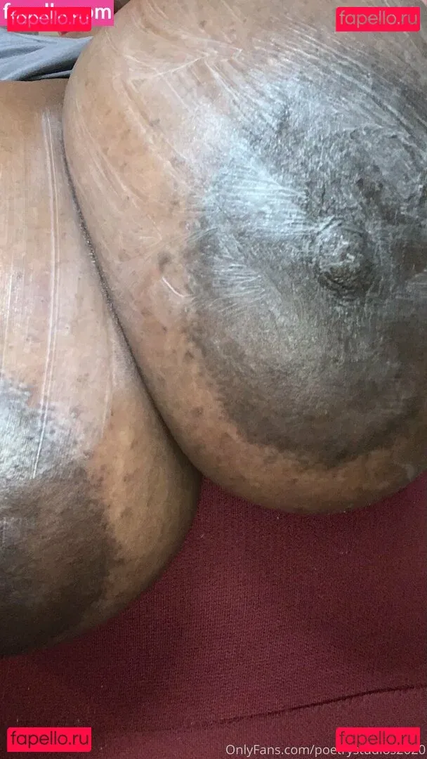 poetrystudios2020 Onlyfans Photo Gallery 