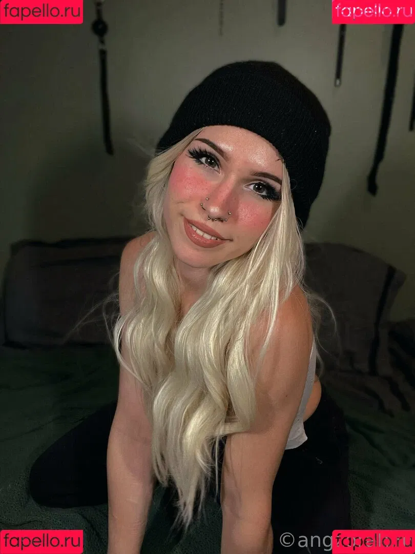 angzorahff Onlyfans Photo Gallery 