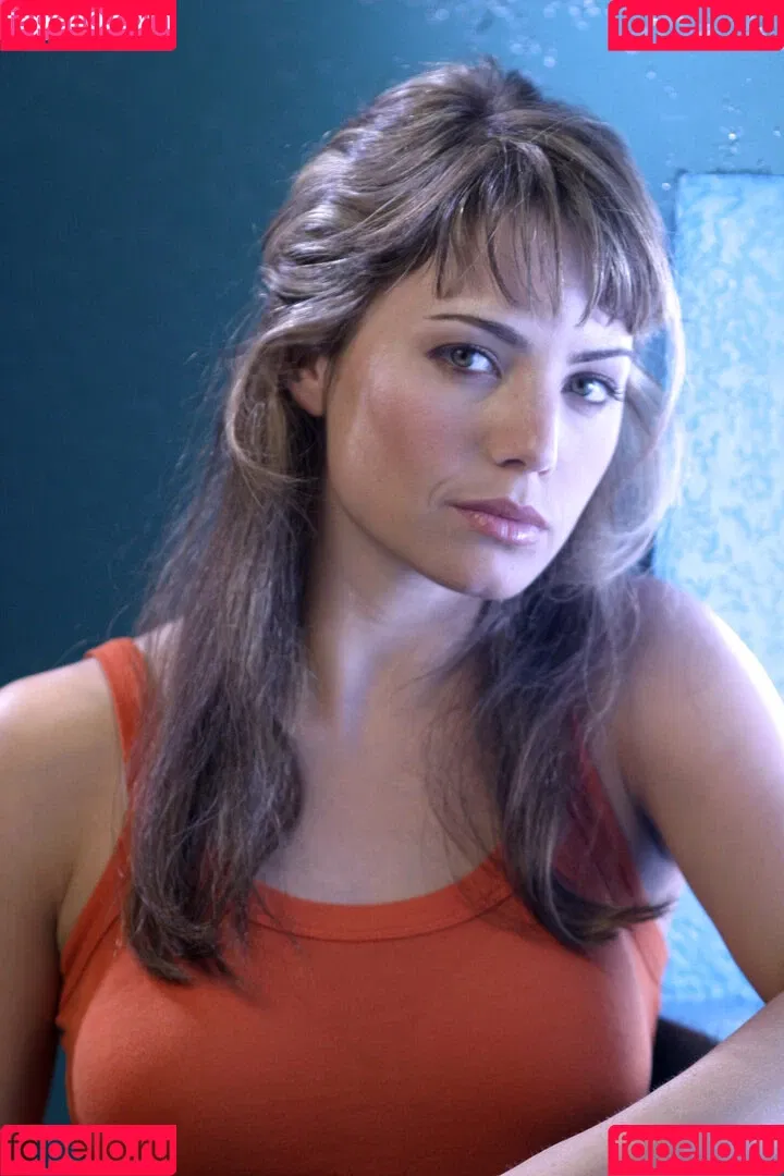 Erica Durance Onlyfans Photo Gallery 