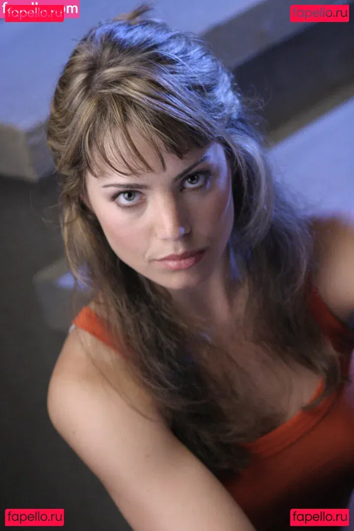 Erica Durance Onlyfans Photo Gallery 