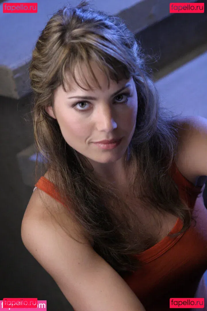 Erica Durance Onlyfans Photo Gallery 