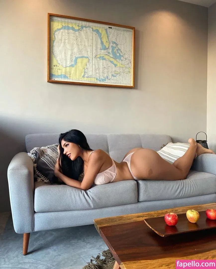 Big Booty Queen Onlyfans Photo Gallery 