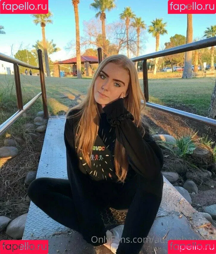 Aussiebabe19 Onlyfans Photo Gallery 