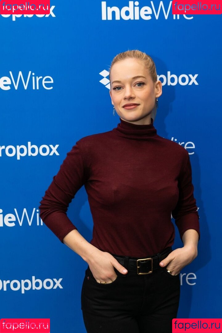 Jane Levy Onlyfans Photo Gallery 