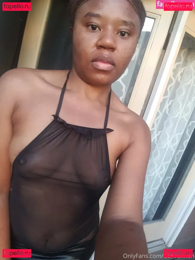 dancekwen Onlyfans Photo Gallery 