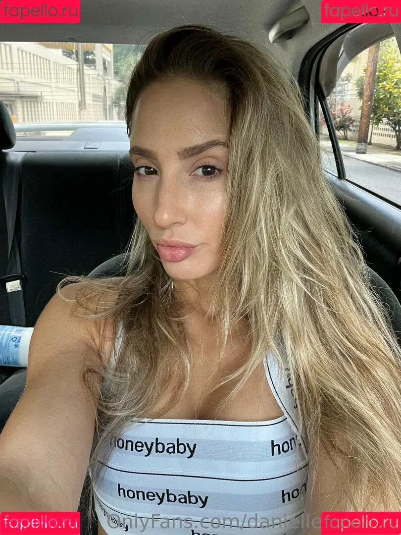danielledixon22 Onlyfans Photo Gallery 