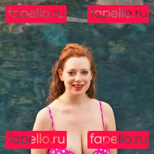 Sarah M. Faire Onlyfans Photo Gallery 