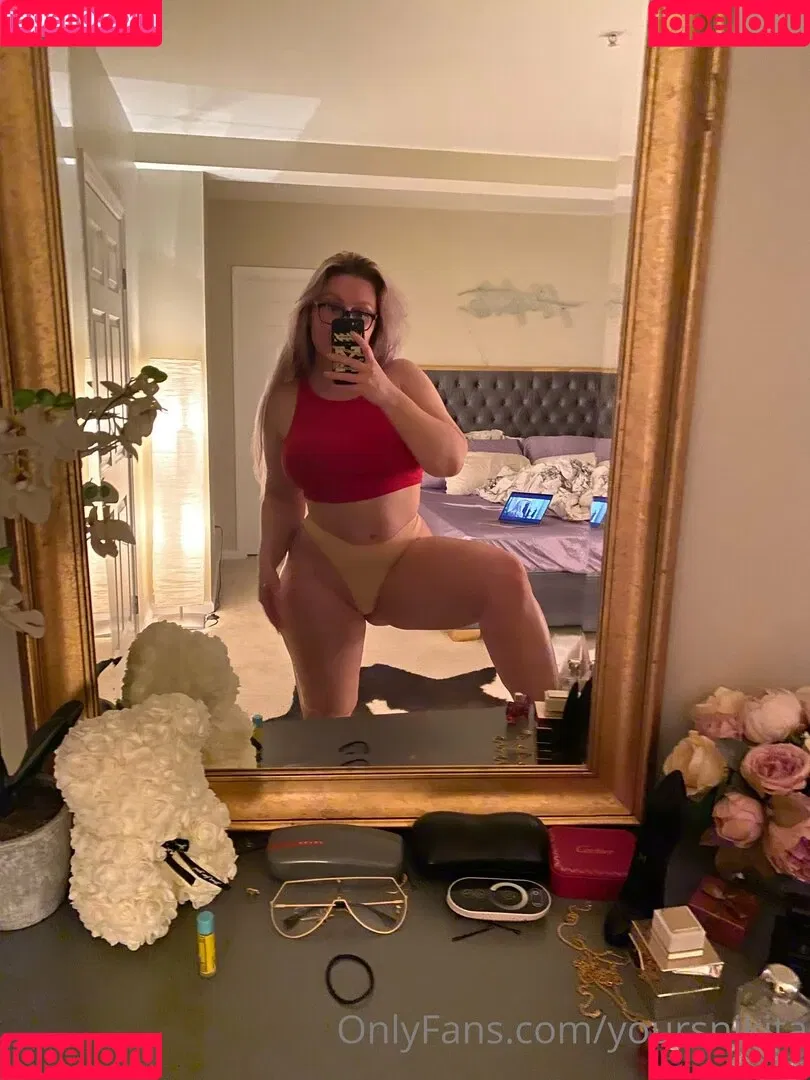 yoursnikita Onlyfans Photo Gallery 