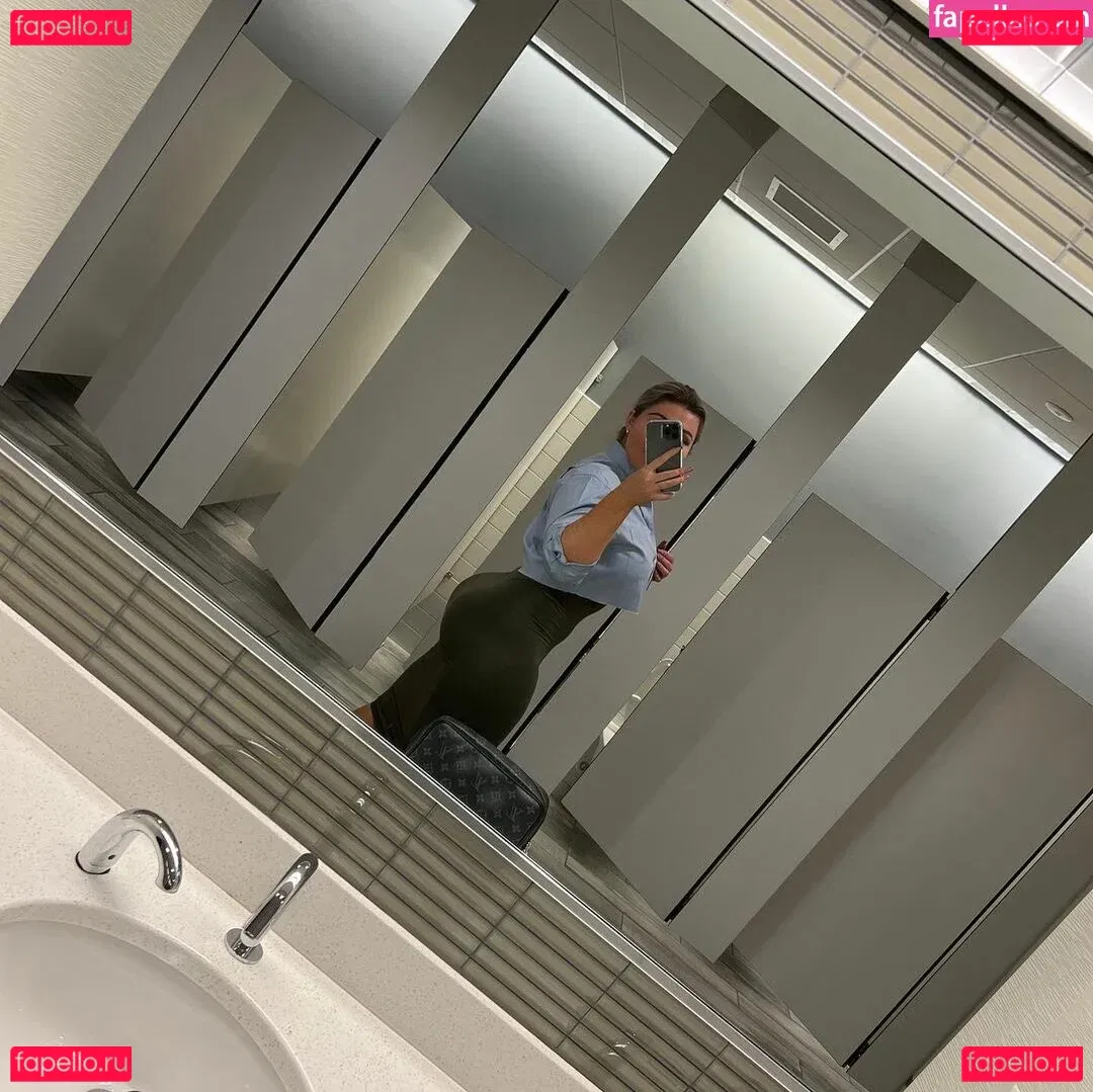 yoursnikita Onlyfans Photo Gallery 