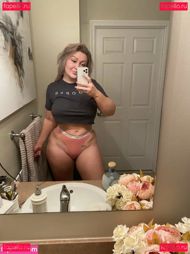 yoursnikita Onlyfans Photo Gallery 