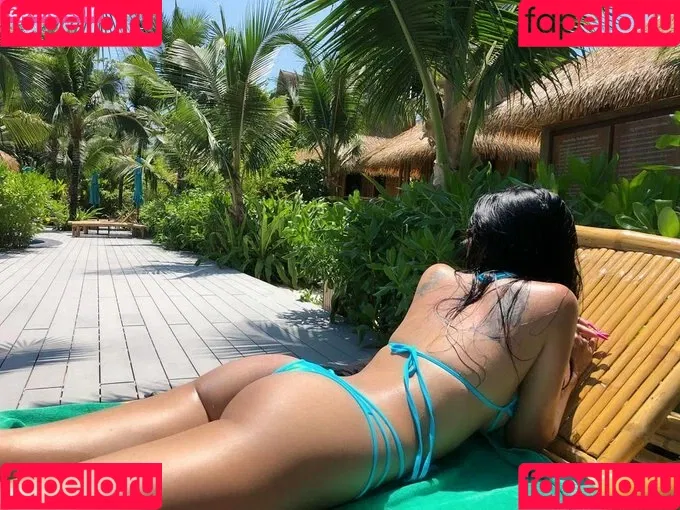 Fernie Warisa Onlyfans Photo Gallery 