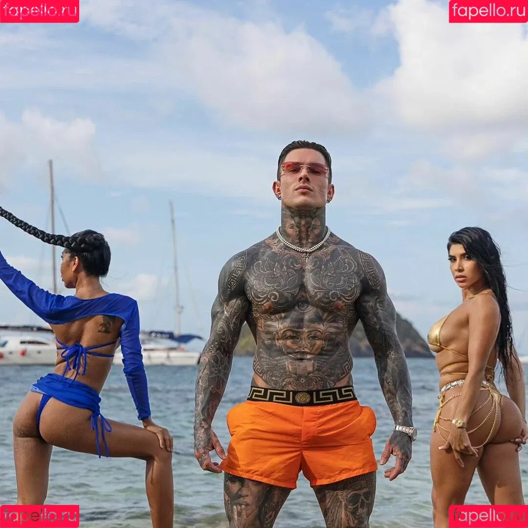 Fernie Warisa Onlyfans Photo Gallery 