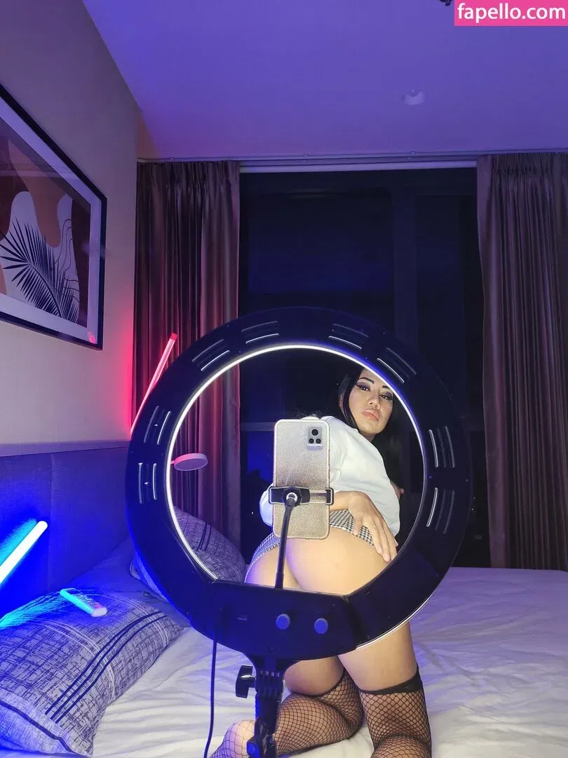 Fernie Warisa Onlyfans Photo Gallery 