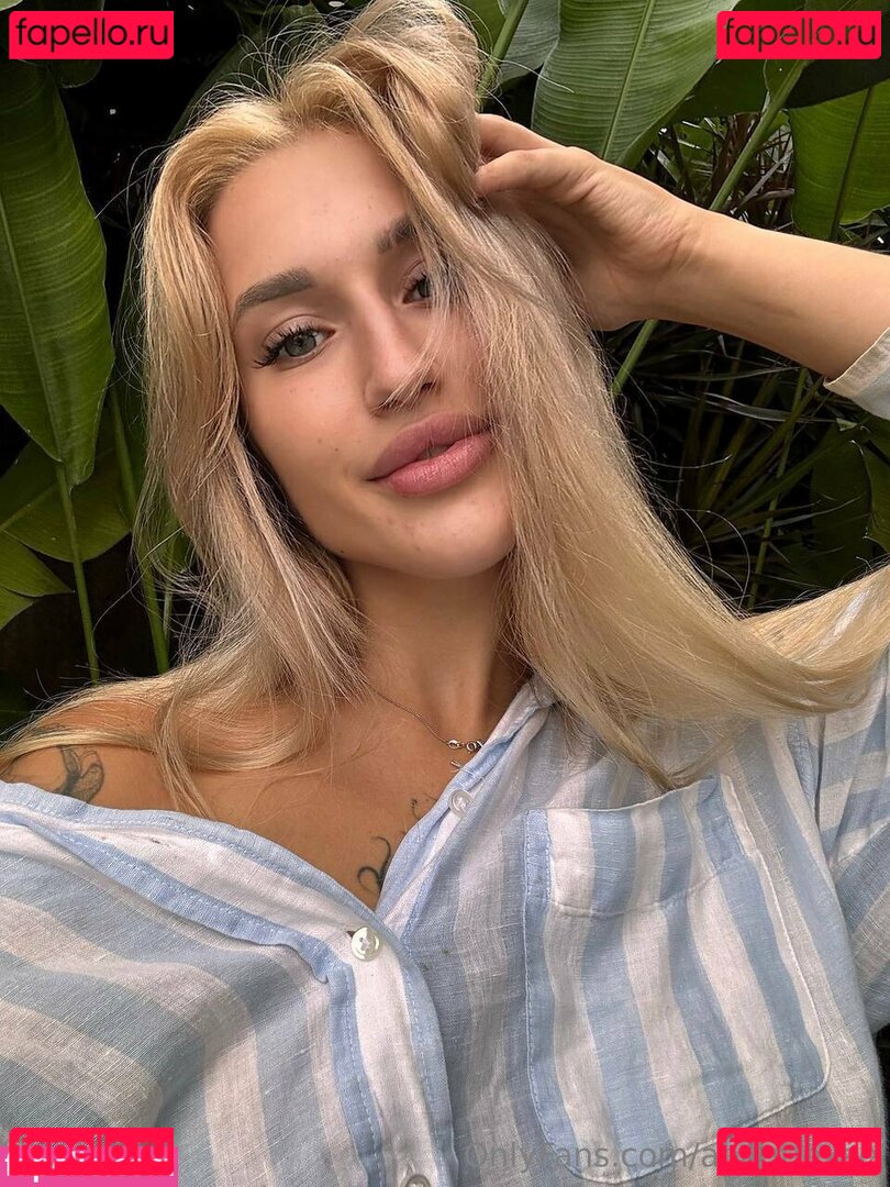 lexeeeee Nude Onlyfans Photo 37