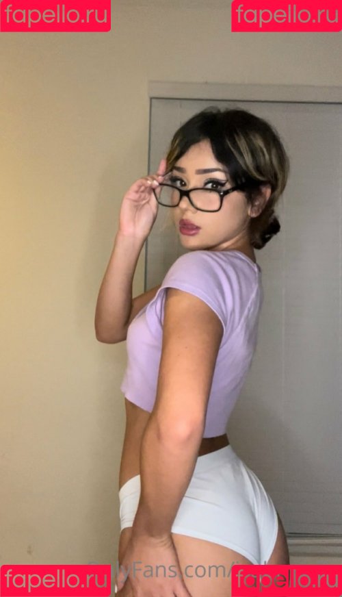 Isa Marin Onlyfans Photo Gallery 