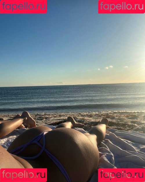 Isa Marin Onlyfans Photo Gallery 