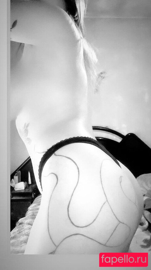 Samanta Simpsonita Nude Onlyfans Photo 12