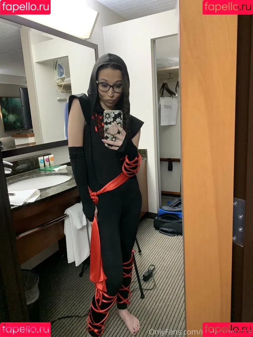 realgarnetrose Onlyfans Photo Gallery 