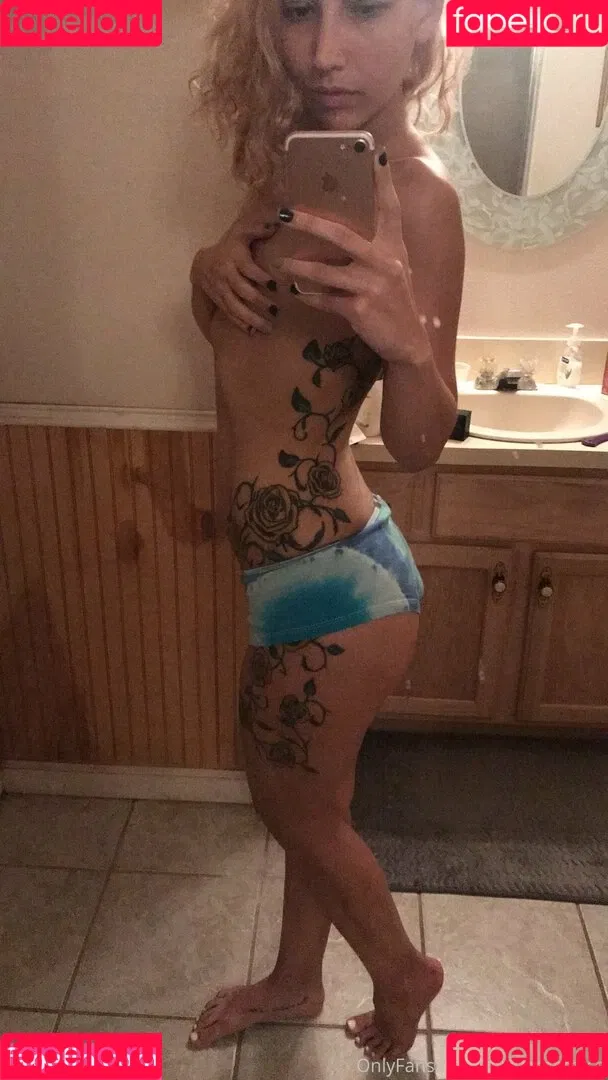 realgarnetrose Onlyfans Photo Gallery 