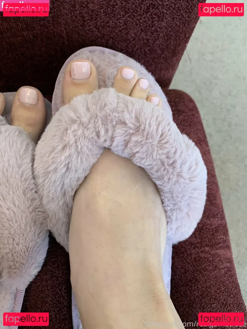 realgarnetrose Onlyfans Photo Gallery 