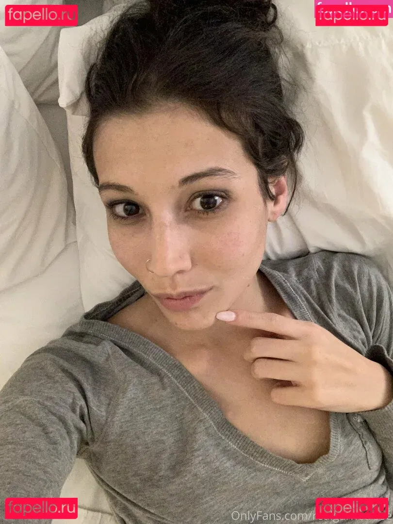 realgarnetrose Onlyfans Photo Gallery 