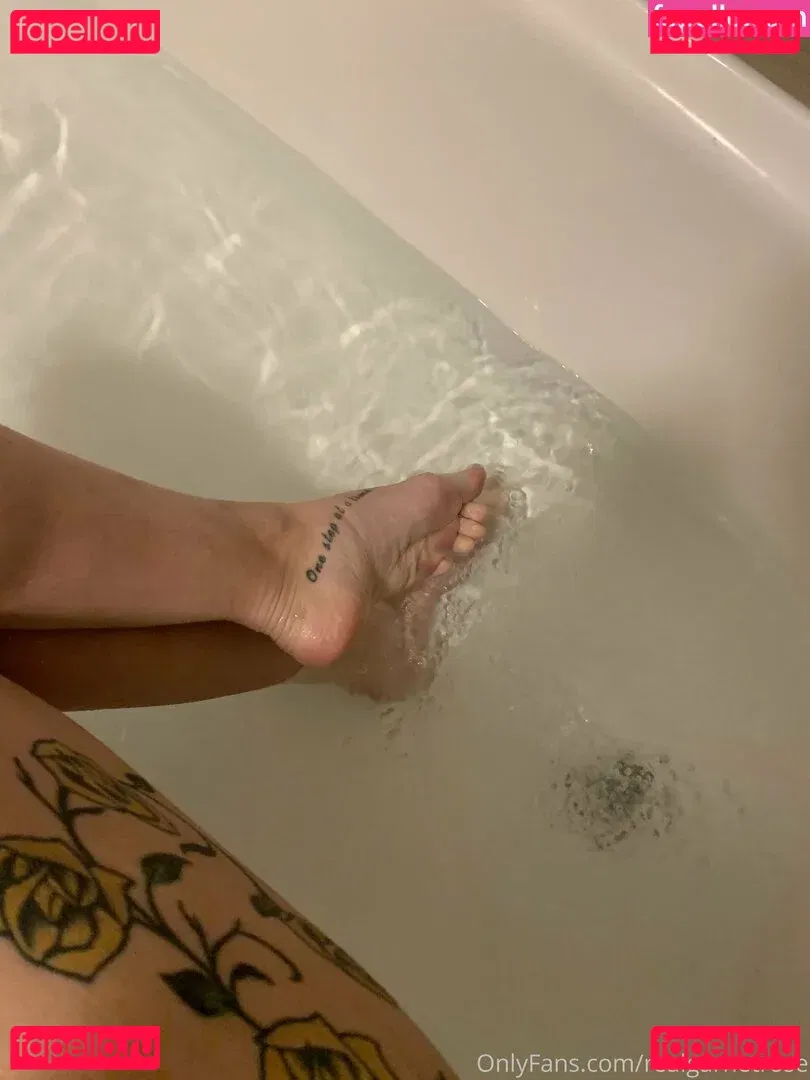 realgarnetrose Onlyfans Photo Gallery 