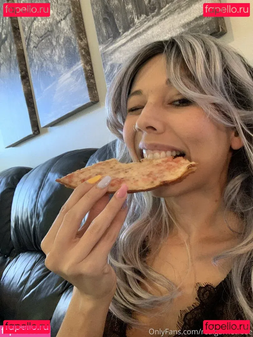 realgarnetrose Onlyfans Photo Gallery 