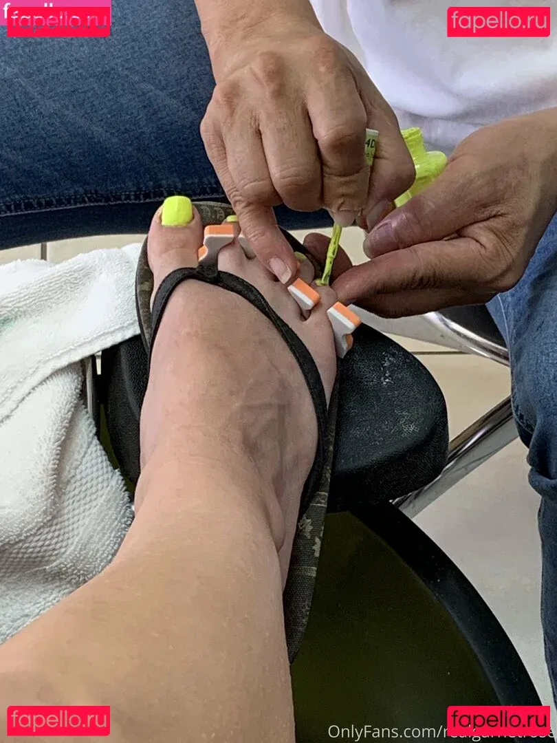 realgarnetrose Onlyfans Photo Gallery 