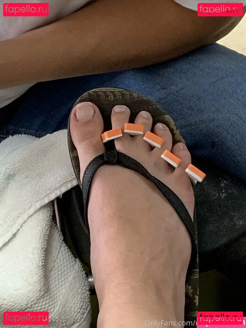 realgarnetrose Onlyfans Photo Gallery 