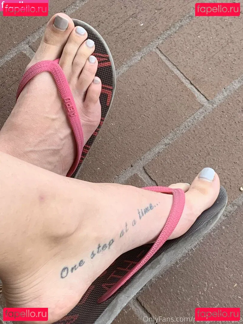 realgarnetrose Onlyfans Photo Gallery 